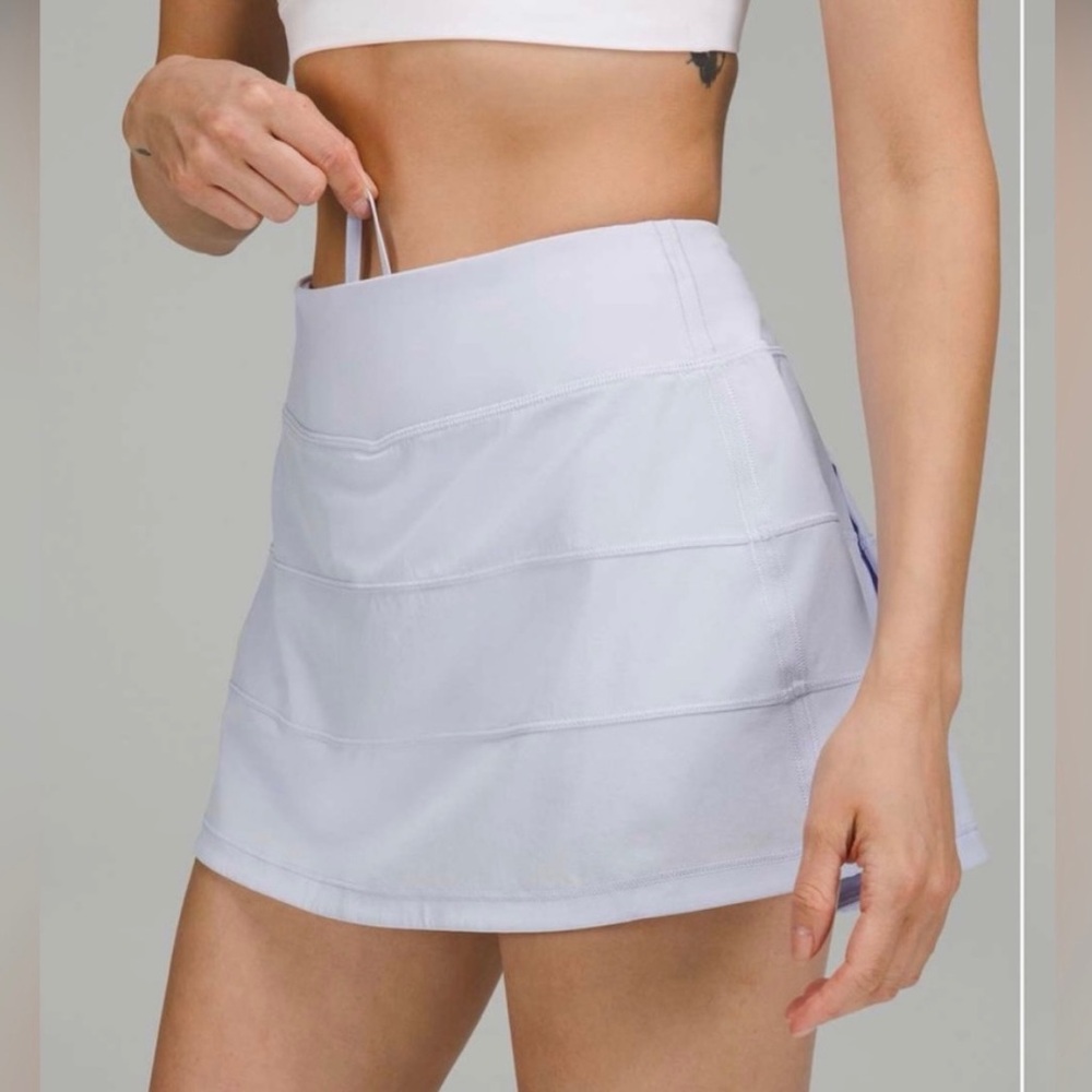 Lululemon pace rival mid rise skirt